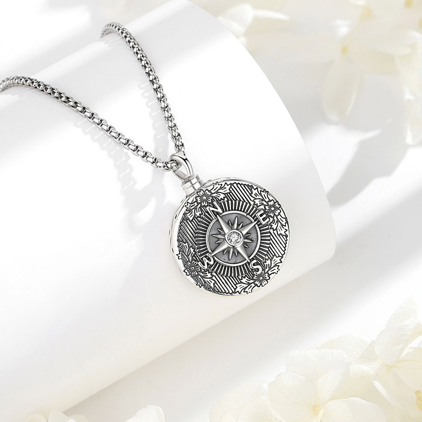 Wholesale Jewelry Vintage Compass Cremation Urn Pendant Necklace